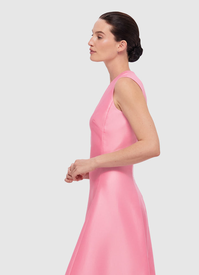 Exclusive Leo Lin  Nicola V Neck Midi Dress in Bubblegum